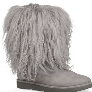Authentic Grey Sheepskin Ugg Lida ~Size 8~